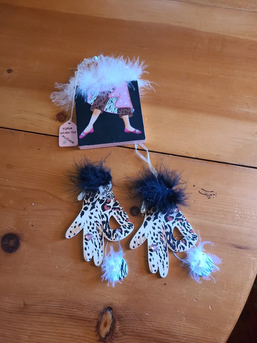 RARE 3 Sandra Malone Painted Wood Ornaments Leopard Hands Shopping Theme